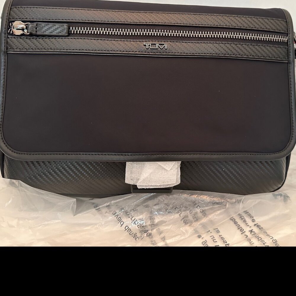 TUMI Durant Messenger Bag